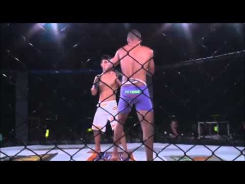 Daniel Torres quebrando tudo no Praêra Extreme Fight