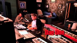 West Coast's NEXT BIG Producer Dae One in Snoops studio working on the Medicated & Motivated EP