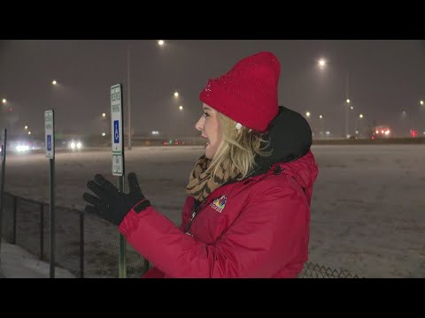 Illinois winter storm update: Racing to keep the roads drivable