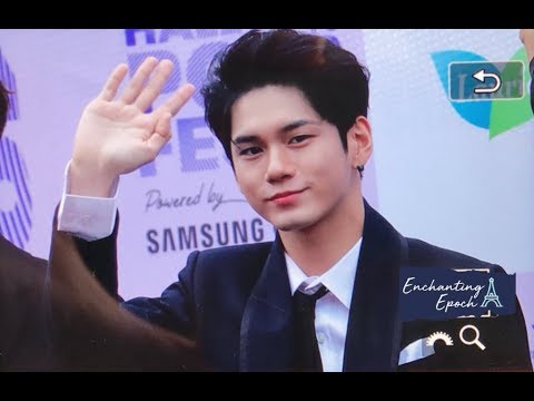 180907 Wanna One (워너원) 'Visual Moments' at Red carpet Hallyu Pop Festival