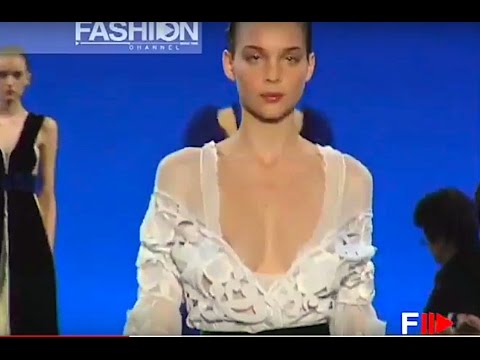 YVES SAINT LAURENT Pret a Porter Women Autumn Winter 2005-06 Paris 4 of 4 by Fashion Channel