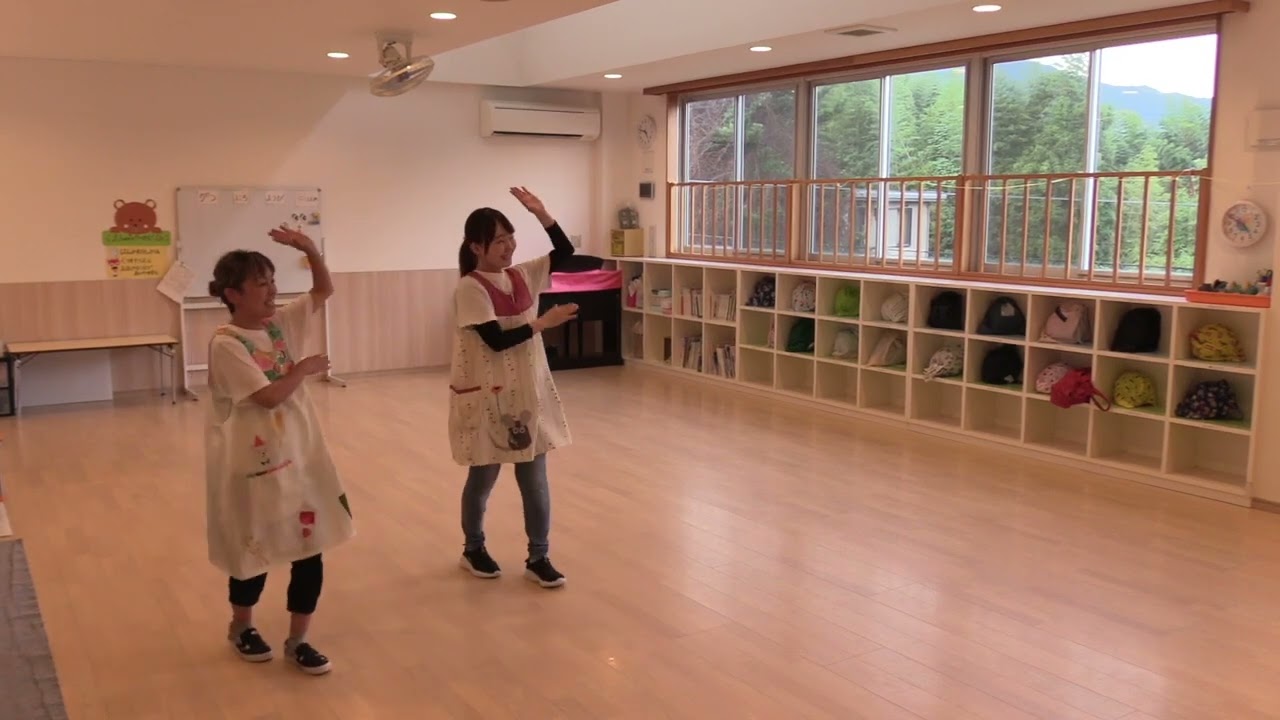 おやこゆうぎ2023_エビカニクス音頭