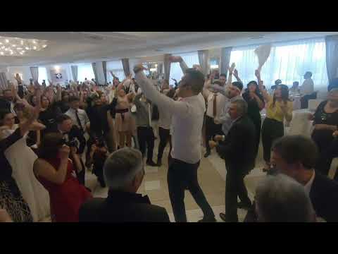 musica matrimonio ricevimento puglia - matrimonio travolgente - la musica per la tua festa spontanea