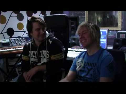 Full On Ferry 2009 interview - Super8 & Tab
