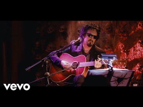 Human Drama - He's Forgotten How To Dream (Acoustic) (Official Video)