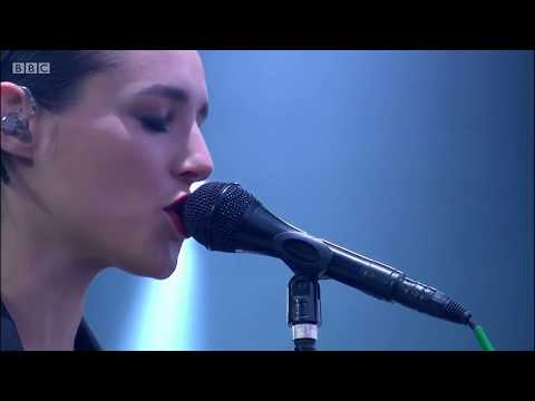 Savages - Live at Glastonbury 2016 (Full)