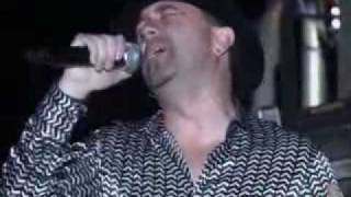 El Barrio - Homenaje a Triana.flv