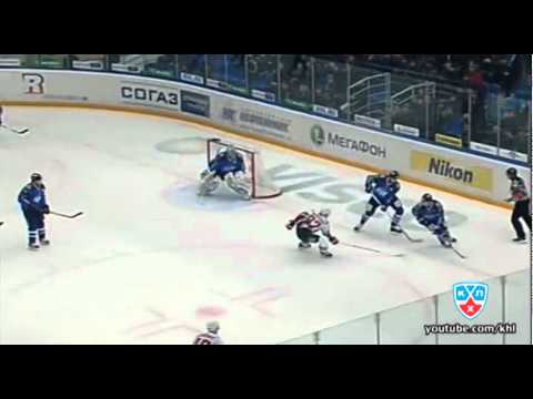 Сэйв Туомаса Таркки / Tarkki wins 1-on-1 against Immonen