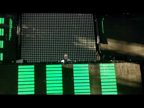 Michael Woods (Intro) - So﻿ How R U Feeling Right Now @ Nocturnal Wonderland CA, 1 of 3, 09-24-11