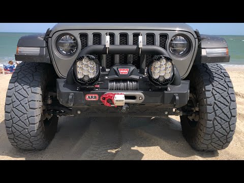 ARB Classic Stubby Front Bumper for JL Jeep Wrangler