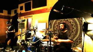 Behind The Scene - La Tumba recording session (w the invisible cymbal)