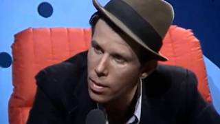 Tom Waits Interview &amp; Performance on Loose Talk with Ian Hislop and Peter York (1983)