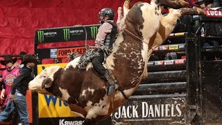 Nevada Newman rides Mississippi Hippy for 87.75 points