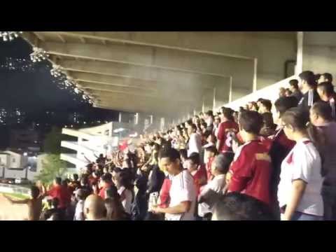 "Yo soy del Caracas" Barra: Los Demonios Rojos • Club: Caracas