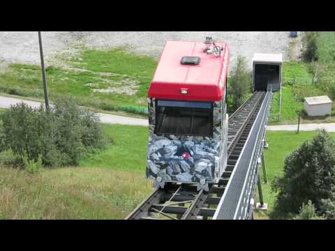 Standseilbahn 7188.01 Sedrun NEAT Installationsplatz - Unterkünfte Bergfahrt - Funicular