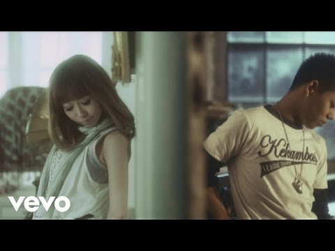 download lagu mp3 mp4 Love Forever, download lagu Love Forever gratis, unduh video klip Love Forever