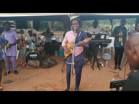 Lucky dube did not die. see reasons.