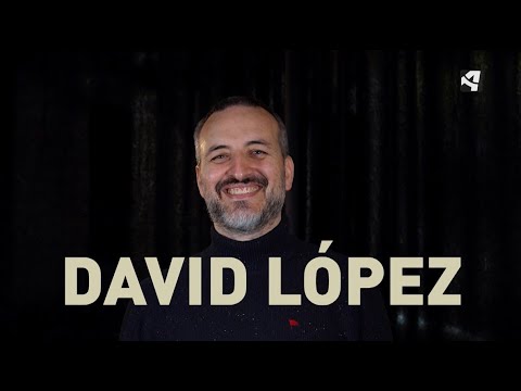 Yo soy... David López (El de al lado es Iron Man y también lo he dibujado)