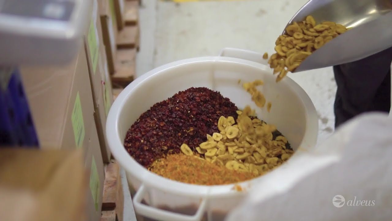 Alveus Tea Wholesaler – Premium Loose Leaf Tea Packaging in Action