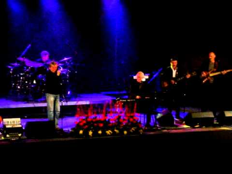 Oliver Dragojević z Dupini & Slavko Ivančić - Vjeruj u ljubav, Šmartno pri Litiji - 12.2.2012