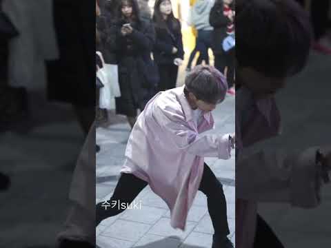 이너스 이태영 20181118 홍대 공연 엑소-tempo