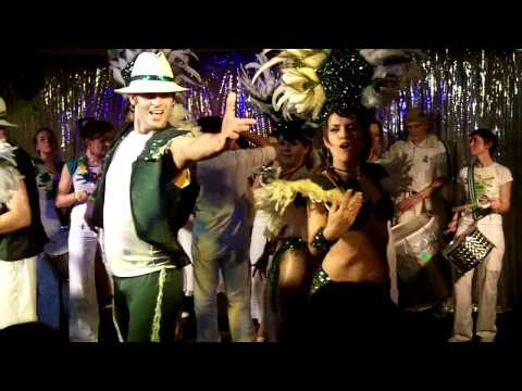 LSS NYE 2009 - Explode Coração (w. dance choreography)