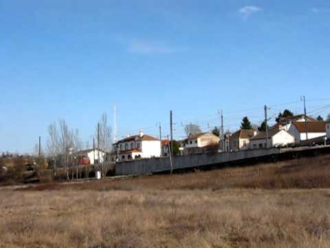 CP 4700 com comboio 98210