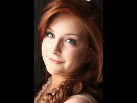 Aisling O'Carroll - "Se An Tiarna Maoire" (The Lord Is My Shepherd)