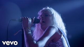 Dagny - Wearing Nothing (Live) - Vevo @ The Great Escape 2017