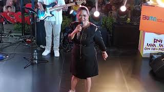 Download lagu Vina Panduwinata live at Java Jazz On The Move, Sarinah mp3