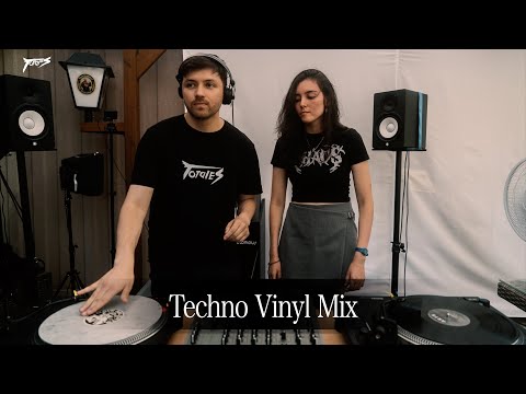 Totales - Garden Rave | Techno Vinyl Dj Set