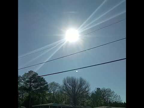 in the Bible Jesus is a metaphor for the Sun