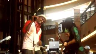 Download lagu ABDEE NEGARA and GLENN FREDLY - Emergency Sounds for Mentawai & Merapi mp3