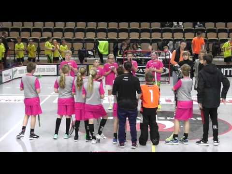 Klass 4 spelar Påskcupen 2016