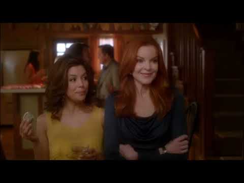 Katherine Removed Susan's Painting From Her Mantel - Desperate Housewives 5x16 Scene