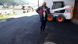 Най-после асфалтирането на улици с нарушена от водния цикъл настилка започна