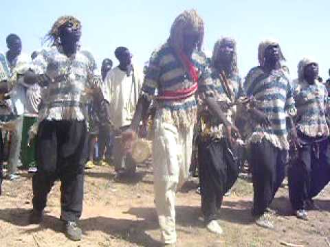 Danse traditionelle au nord du Burkina Faso