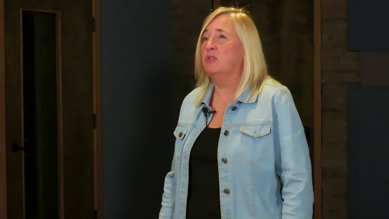 Teri Brown on stage