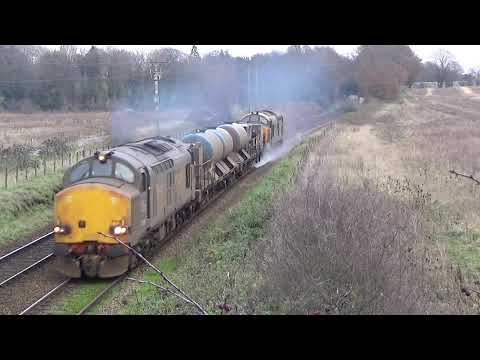 37218 (Thrash/Clag) - RHTT - 37401 Mary Queen of Scots Blast Passed Gillets Bridge (10/12/2020)