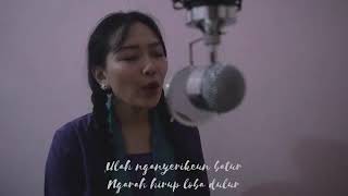 Download lagu Snap WA Wanita cantik bersuara merdu cover lagu sunda (jang) mp3 Download lagu Snap WA Wanita cantik bersuara merdu cover lagu sunda (jang) mp3