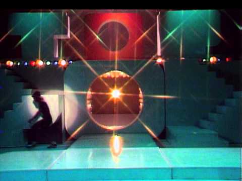 TOPPOP: Kit Hain - The Joke's On You