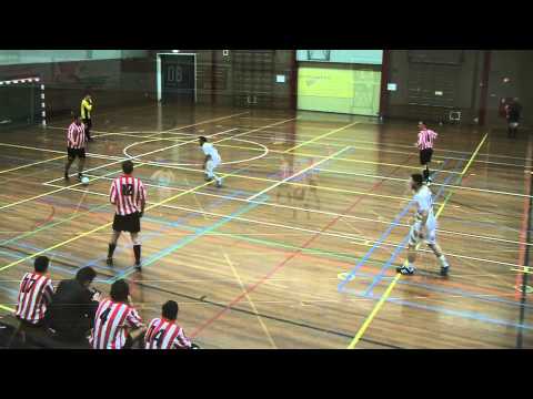 Zaalvoetbal Pro Futsal 4 - Robur 5_07012014