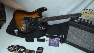 Video thumbnail for Unboxing ★ Fender Squier Affinitiy Strat HSS Set BS + weiteres Zubehör | Deutsch by HerrOokamiTV