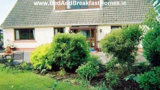 preview picture of video 'Lynchs Farmhouse Bed And Breakfast Eyrecourt Galway Ireland'