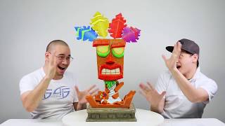 Crash Bandicoot Life-Size Aku Aku Mask video 1