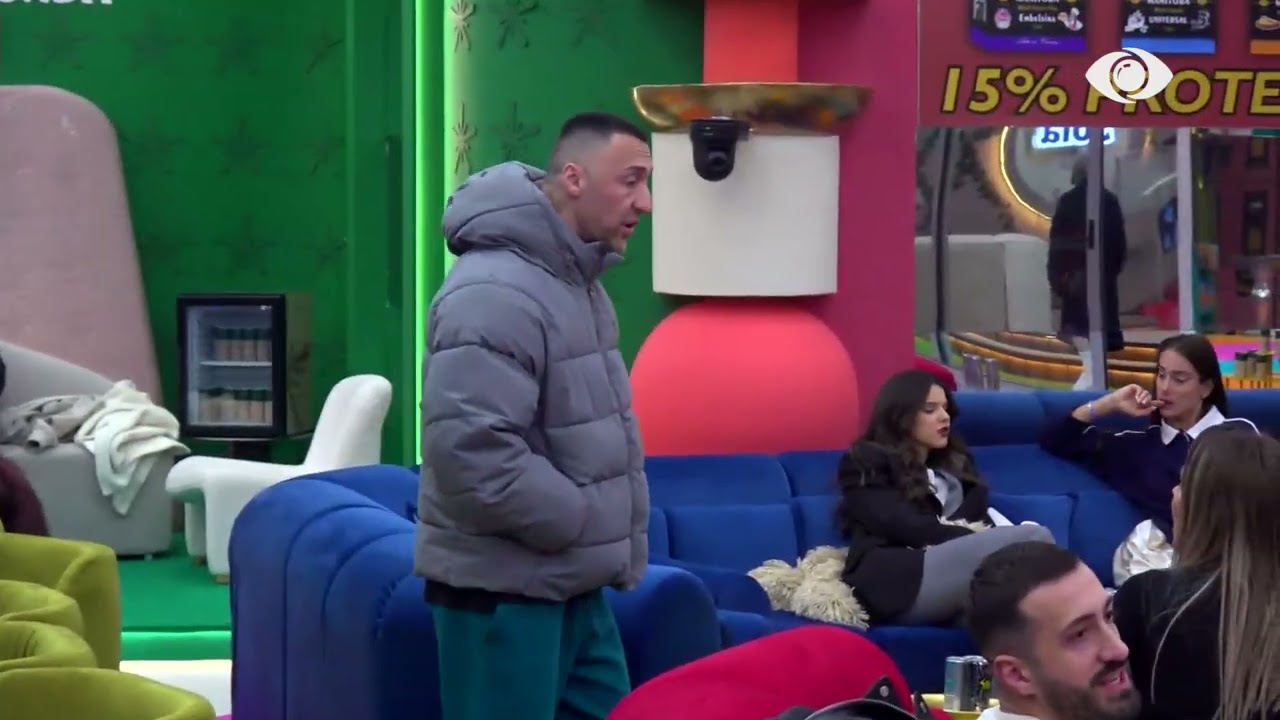 “Skizofrene”/ G Bani debaton me Gertën: Ke gjuajtur me jastëk fytyrës…