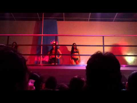 Erika Mitdank en la Ferro - parte 2