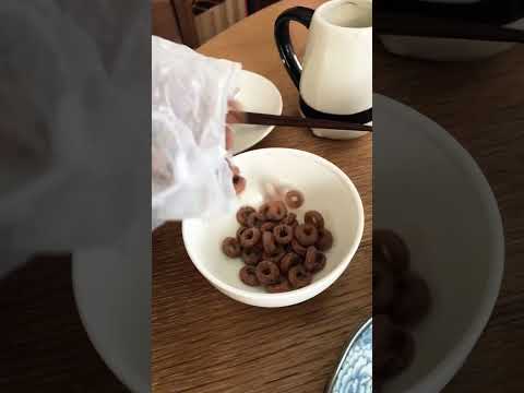 WEETOS CHOCOLATEY HOOPS CEREAL #trending #viral #shorts #shortsvideo #asmr #asmrsounds #asmrfood