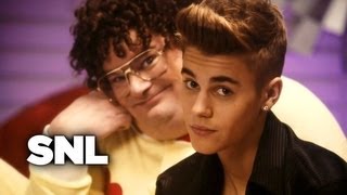A Sexy Valentine&#39;s Day Message from Justin Bieber - SNL