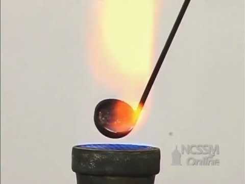 Is the reaction of sodium and oxygen spontaneous?